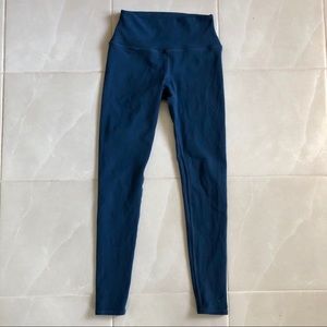 Alo Yoga High-Waist Airbrush Leggings